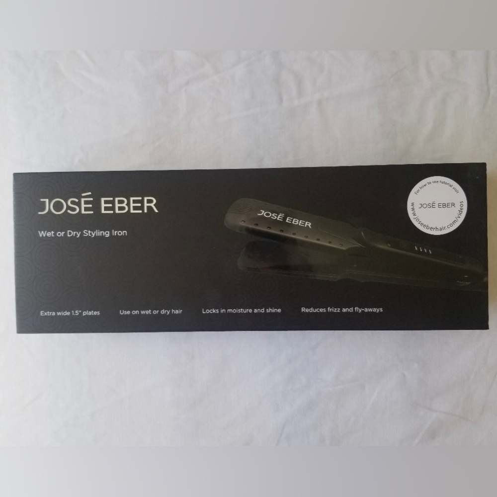 NEW IN BOX Jose Ebér Wet or Dry Styling Iron